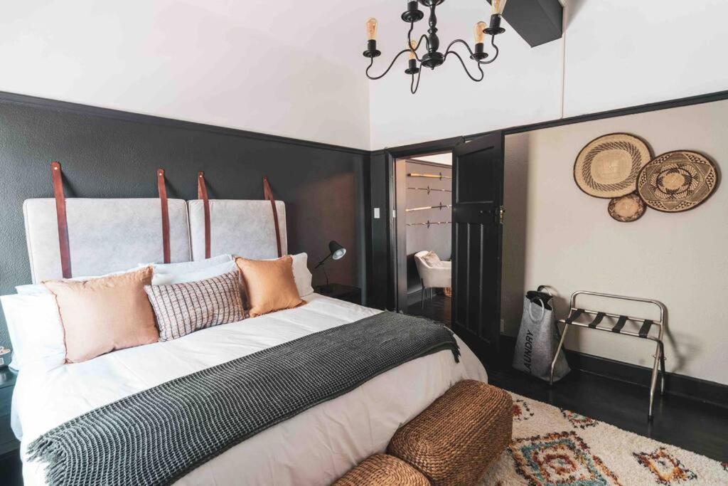 Cozy One-Bedroom In The Heart Of Sea Point Cape Town Exterior foto